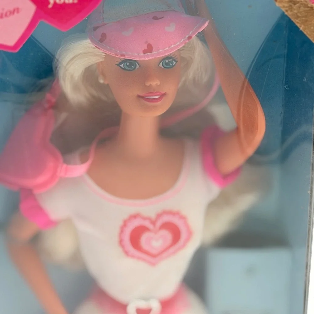 Mattel Valentine Fun Barbie Special Edition 1996 Vintage Doll 16311 NIB